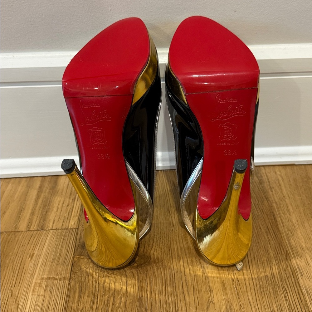 Christian Louboutin Black and Gold Peep-Toe Heels - Picture 5 of 5